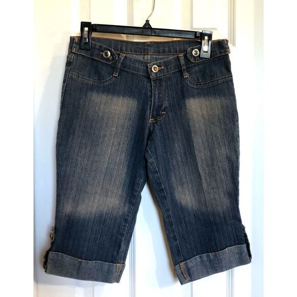 MASTER JEANS - EUC - L Sz S-M Retro Low-Rise Bermuda Shorts/Selectively Faded - Picture 1 of 9